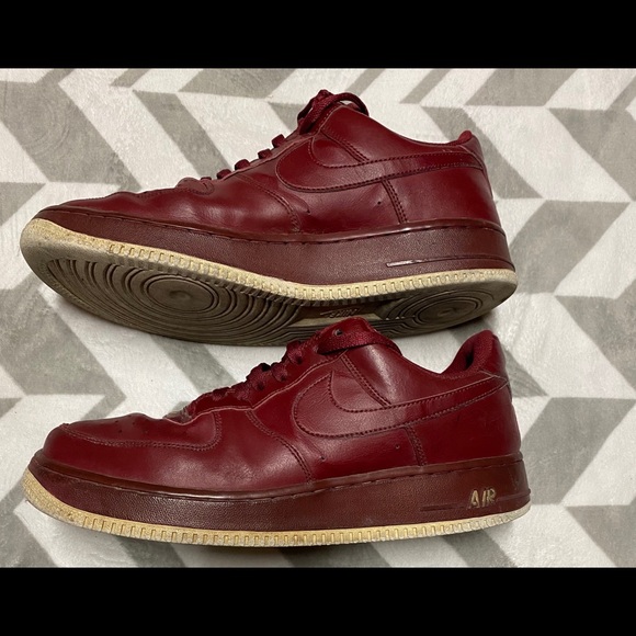 Nike Air Force 1s - Picture 2 of 4